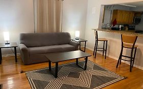Cozy House With Large Free Parking On Premises